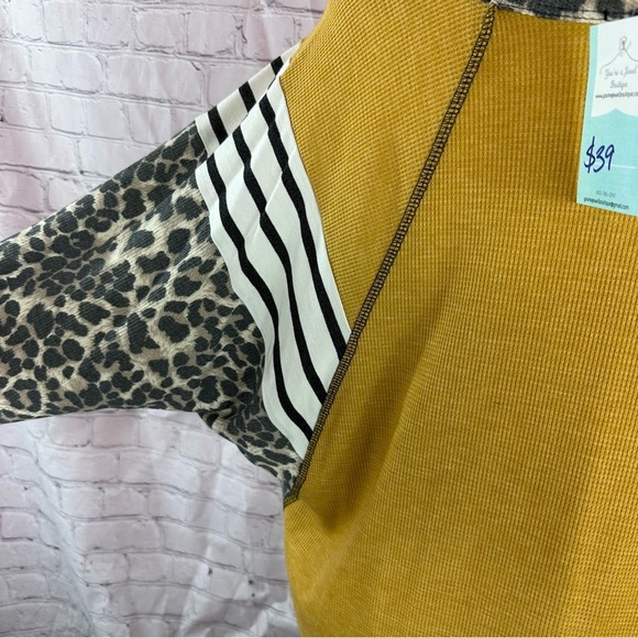 NWT lovely J boutique leopard animal print dolman Sleeve Top boho western plus - Picture 6 of 10